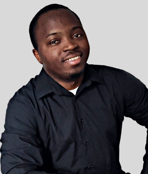 Portrait de Siba Kalivogui, fondateur de Kuma Science